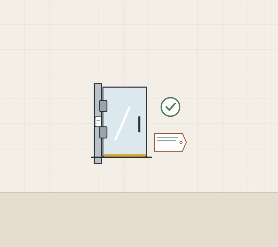 Illustration of a pivot door with its bottom seal highlighted, an identification tag and a tick