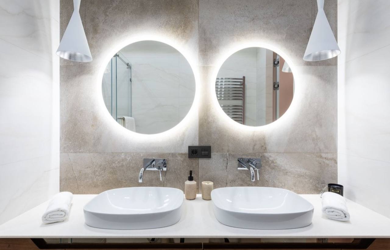 Twin basins on a stone worktop reviewed before quotation