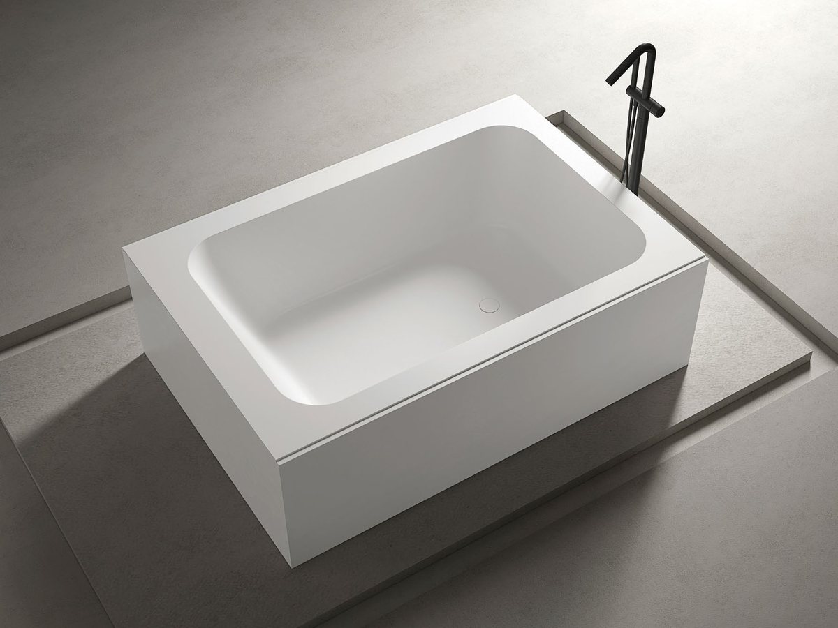 Apartment bathroom plan showing built-in bathtub