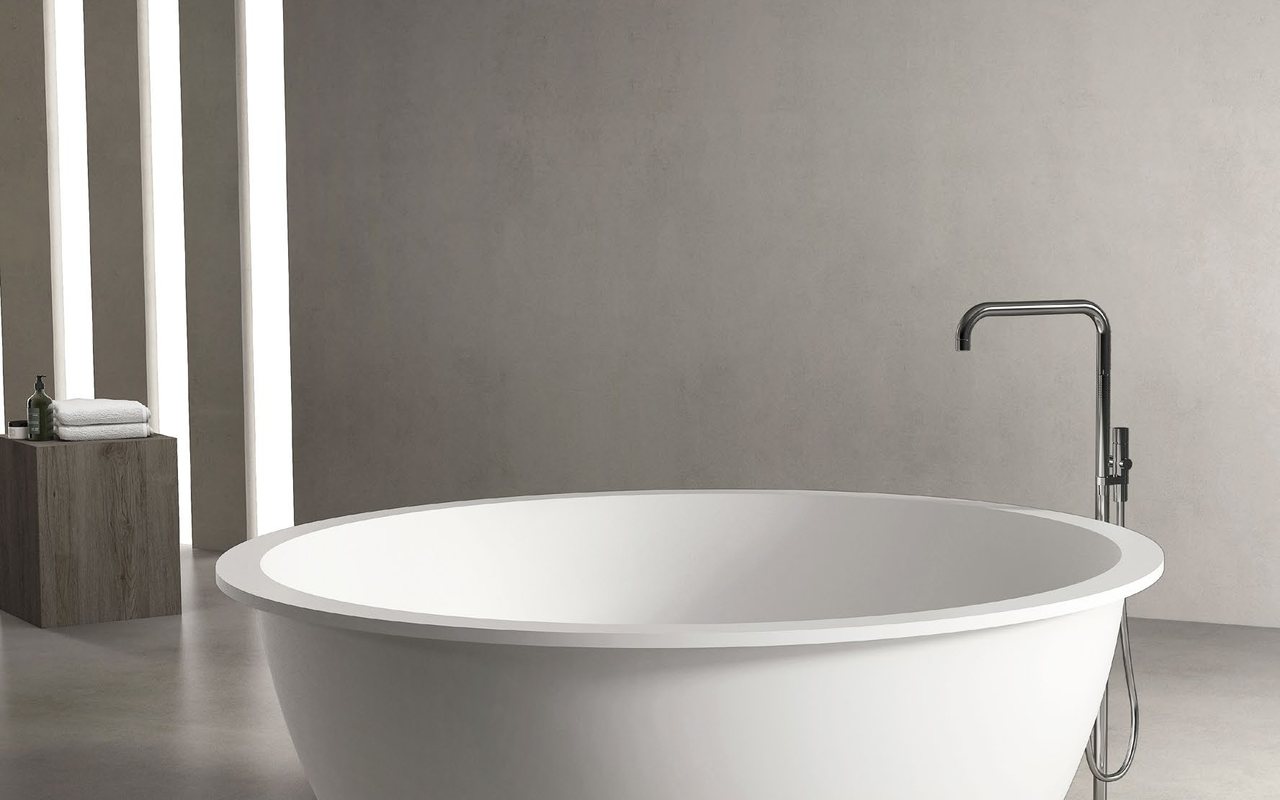 Compact Soaking Bathtubs buyer reviewing specification details and approved project documents
