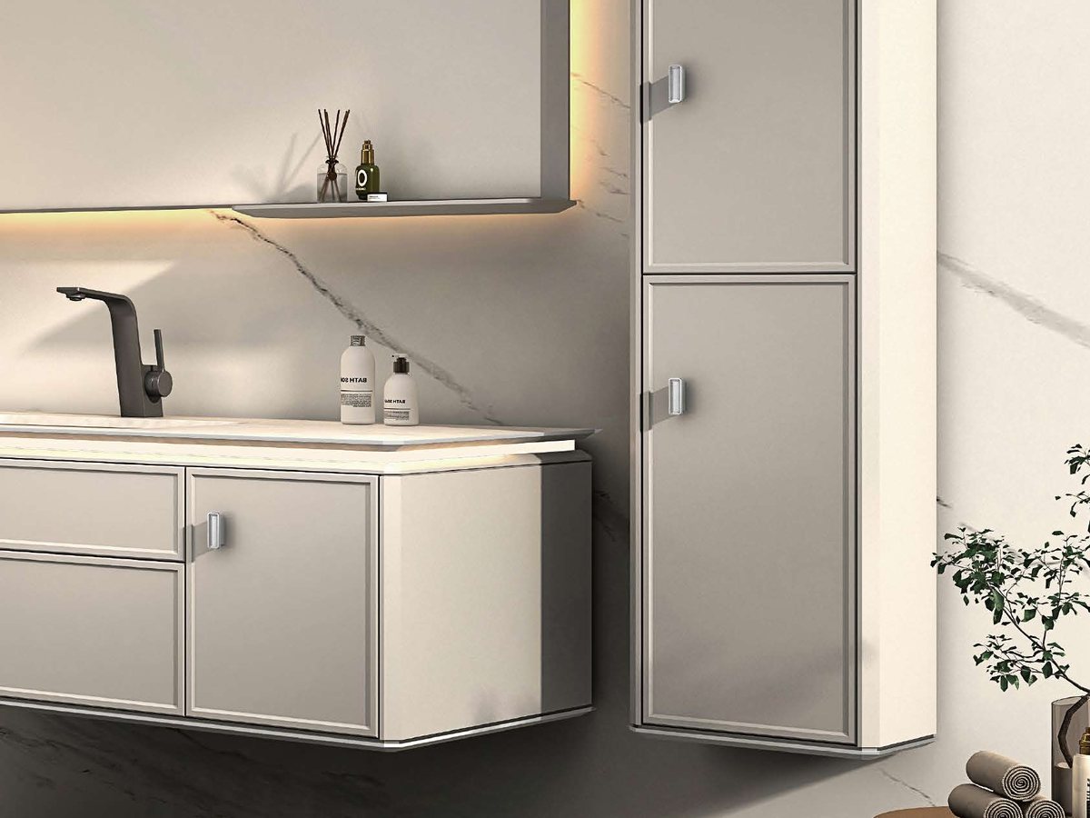 Bathroom showroom with floor-standing vanity display