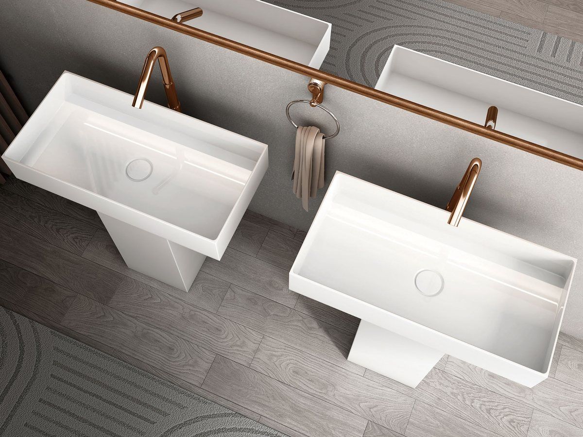 Hotel vanity top with integrated basin