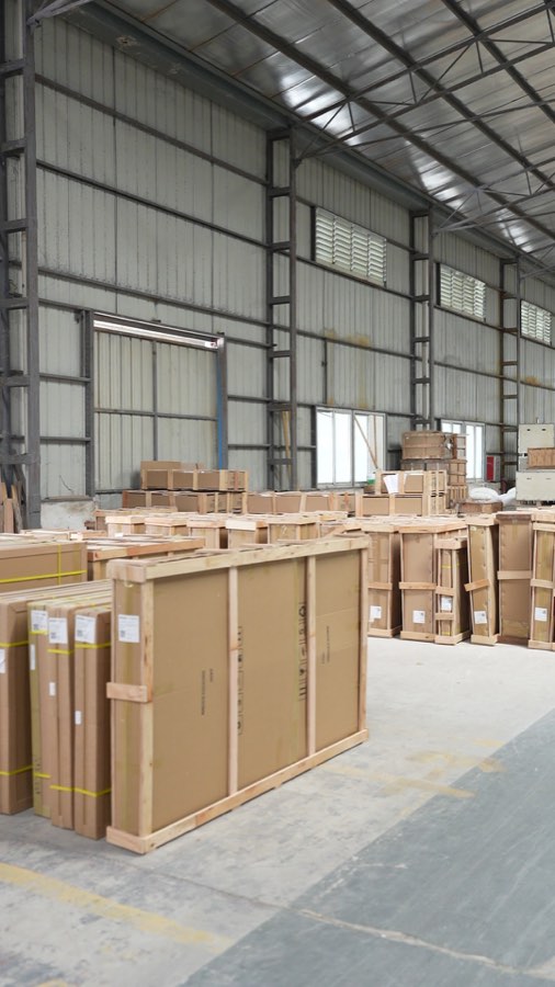 Bathroom products prepared in protective export packaging